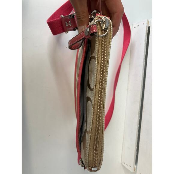 COACH SMALL TAN, PINK SIGNATURE CANVAS WOMENS CROSSBODY BAG - Picture 15 of 16